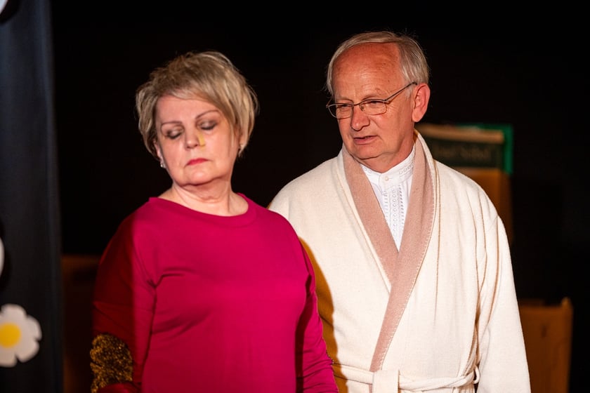 Grażyna Olechowska i Andrzej Gaszewski w farsie&nbsp;Zakupoholicy -&nbsp;okazje i promocje